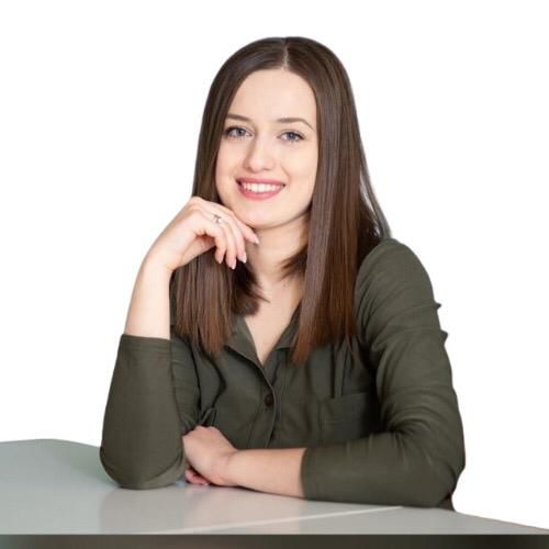 Aleksandra Quiñonez Raxon